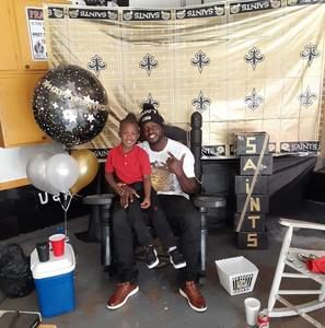 Meet your Posher, Joshua